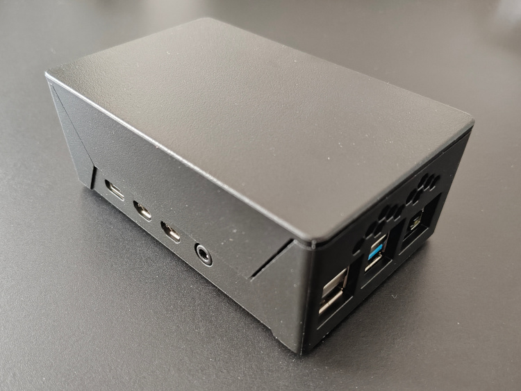 Photo of encased Raspberry Pi.